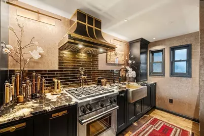 220 Commercial St #5A, Boston, MA 02109 - Photo 6