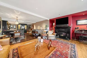 220 Commercial St, Boston, MA 02109 - Photo 16