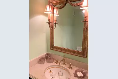 85 East India Row #9G, Boston, MA 02110 - Photo 14