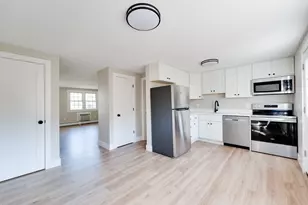 418 Meadow St, Agawam, MA 01001 - Photo 8