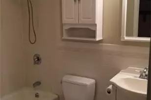 21 5th Ave, Watertown, MA 02472 - Photo 10