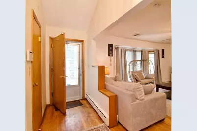 442 Prospect St, Chicopee, MA 01020 - Photo 12