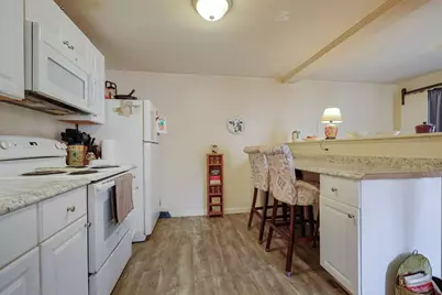 31-37 Leicester St, Oxford, MA 01537 - Photo 14