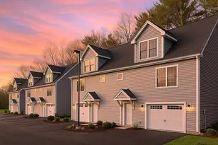 5 Delphi Way, Londonderry, NH 03053 - Photo 2