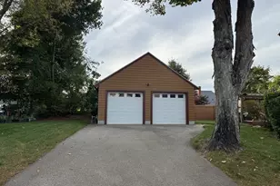 112 Chestnut St, Southbridge, MA 01550 - Photo 30