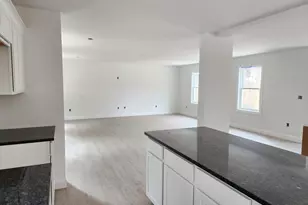 67 Hill St, Winchendon, MA 01475 - Photo 10