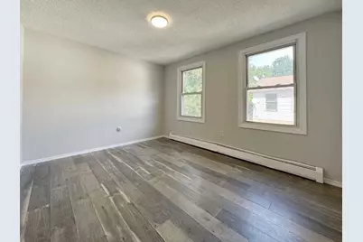 86 Washburn #86, Springfield, MA 01107 - Photo 6