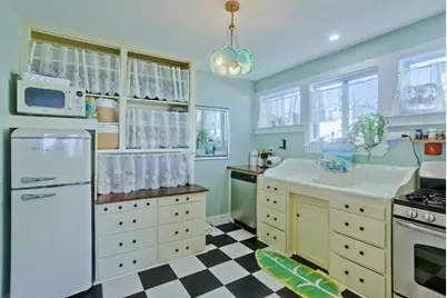 265 Commercial St, Provincetown, MA 02657 - Photo 20