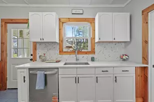 20 Greenway St, Pittsfield, MA 01201 - Photo 22