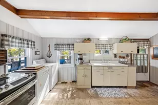 79 7th St, Brimfield, MA 01010 - Photo 16