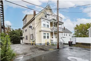 20 Johnson Ct, Brockton, MA 02301 - Photo 2