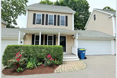 90 Central St #2, East Bridgewater, MA 02333 - Photo 1