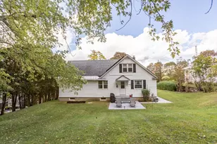 17 Morningside Ave, Adams, MA 01220 - Photo 34