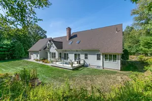 7 Western View Rd, Holyoke, MA 01040 - Photo 4