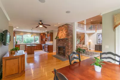 7 Western View Rd, Holyoke, MA 01040 - Photo 18