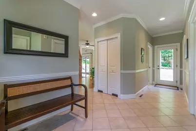 7 Western View Rd, Holyoke, MA 01040 - Photo 6