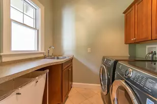 7 Western View Rd, Holyoke, MA 01040 - Photo 34