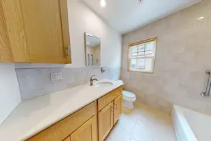 10 Oconnell Rd, Boston, MA 02124 - Photo 22