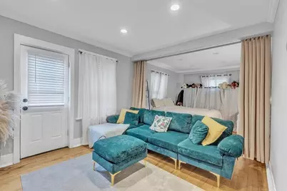 23 Dryden St, Worcester, MA 01605 - Photo 16