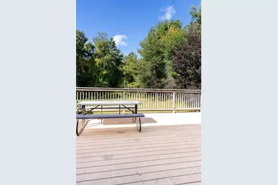 41 Hill St, Leominster, MA 01453 - Photo 12