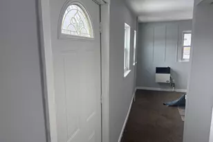 22 Commonwealth Ave, North Attleboro, MA 02763 - Photo 10