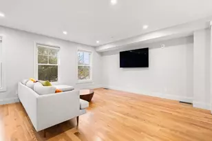 114 Broad St, Weymouth, MA 02188 - Photo 8