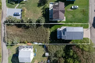 8 Channel St, Mattapoisett, MA 02739 - Photo 4