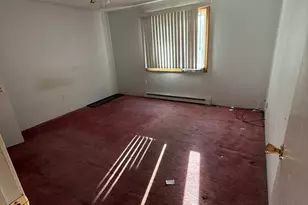 4 Hazelwood Ave, Dracut, MA 01826 - Photo 2