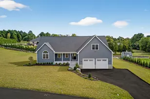 10 Westview Dr, Dartmouth, MA 02747 - Photo 2