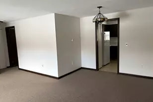 540 Granby, South Hadley, MA 01075 - Photo 4