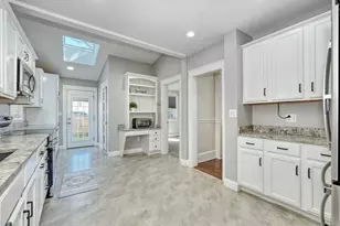 235 Curve St, Dedham, MA 02026 - Photo 12