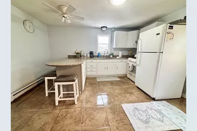 25 Union St, Leominster, MA 01453 - Photo 6