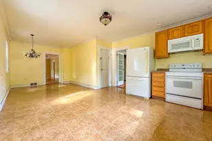 14 Brook St, Ayer, MA 01432 - Photo 26