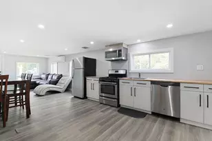 8 10th Ave, Halifax, MA 02338 - Photo 8