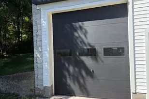 326 Park St, West Springfield, MA 01089 - Photo 1