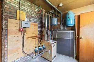 270 Lowell St, Wakefield, MA 01880 - Photo 40