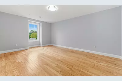 585 Washington St #model, Quincy, MA 02169 - Photo 20