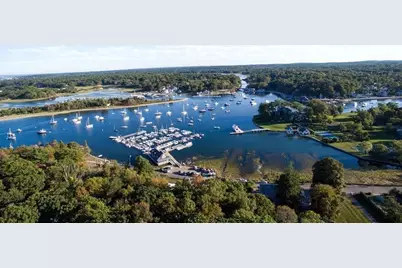 104 Howard Gleason Rd, Cohasset, MA 02025 - Photo 2