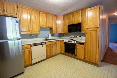 22 Hamilton Rd #206, Arlington, MA 02474 - Photo 6
