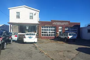 72 Main Rd, Tiverton, RI 02878 - Photo 1