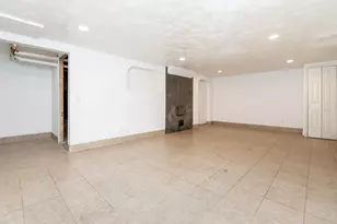 306 Paradise Rd, Swampscott, MA 01907 - Photo 24