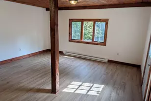 25 Graves St, Deerfield, MA 01373 - Photo 10