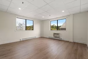 111 Foster St, Peabody, MA 01960 - Photo 6