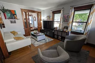 35 Carlton St, Springfield, MA 01108 - Photo 8