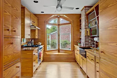 34 Washington, Bourne, MA 02532 - Photo 4