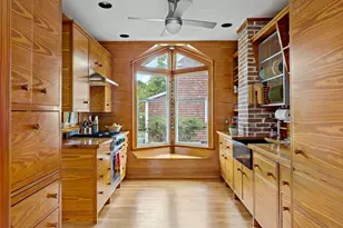 34 Washington, Bourne, MA 02532 - Photo 4