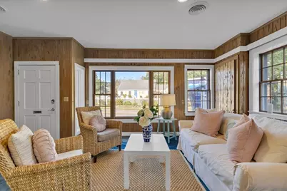 627 S Main, Barnstable, MA 02632 - Photo 6