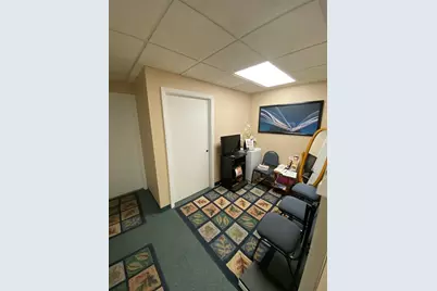 556 Cambridge #101, Boston, MA 02134 - Photo 2