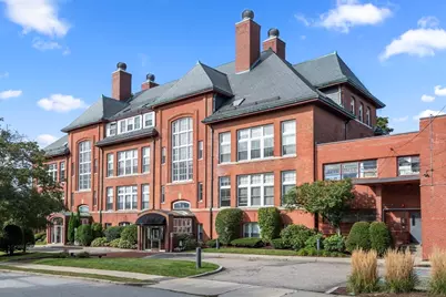 51 Pettee St #11, Newton, MA 02464 - Photo 1