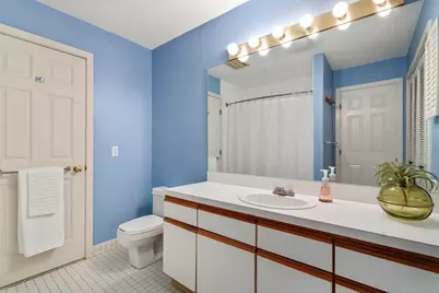 51 Pettee St #11, Newton, MA 02464 - Photo 14